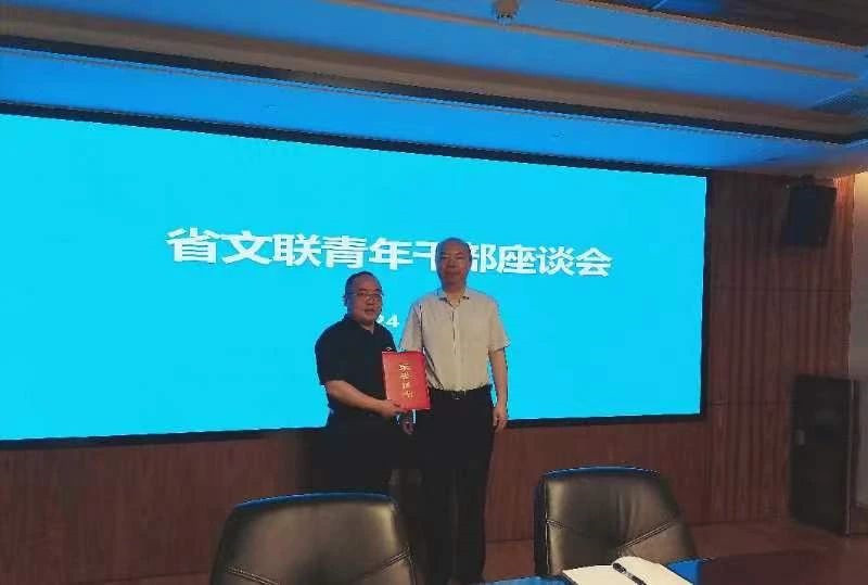 c8780559e1c3aa4a9919507e603f7132.jpg c8780559e1c3aa4a9919507e603f7132.jpg