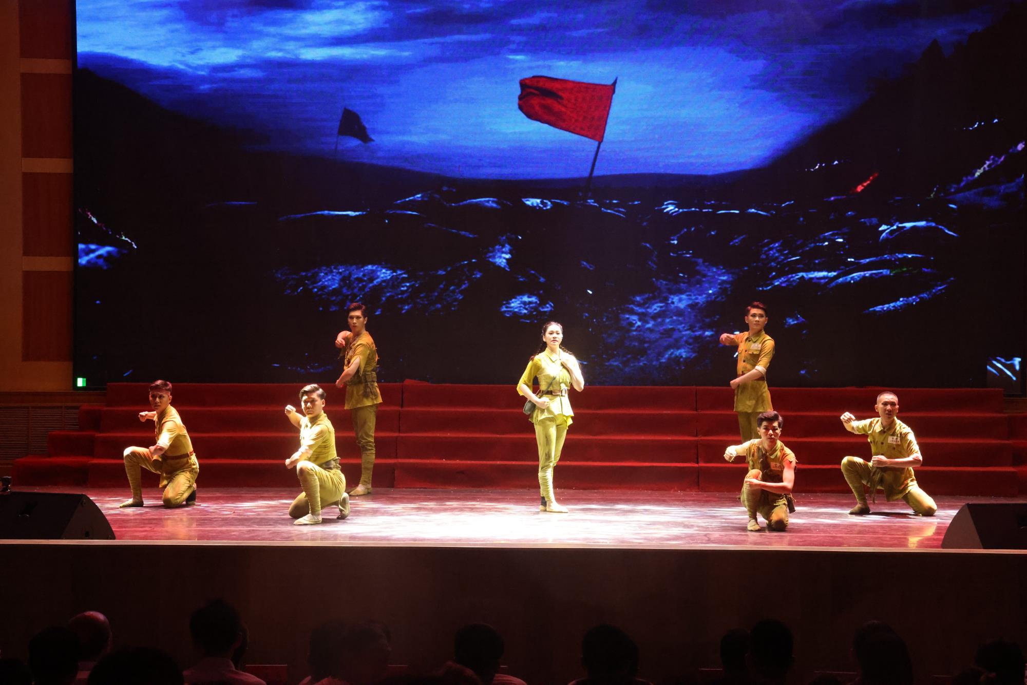 贊歌.jpg 贊歌.jpg