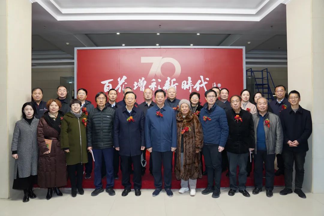 文藝動(dòng)態(tài) | 百花增彩新時(shí)代——慶祝省文聯(lián)成立70周年文藝作品展開(kāi)幕